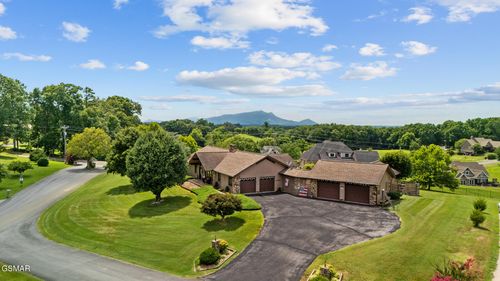 1505 Canterbury Ln, Sevierville, TN, 37862-6148 | Card Image