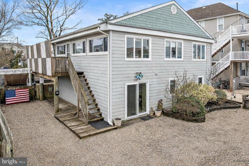 24 W New Jersey Ave, LONG BEACH TOWNSHIP, NJ, 08008-2758 | Card Image