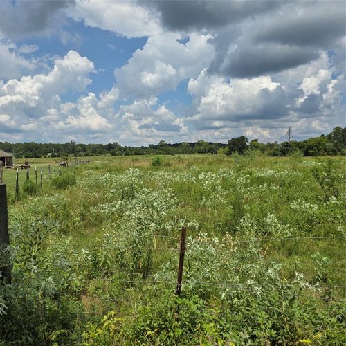 2 Padgett Rd, Coldspring, TX, 77331-4910 | Card Image