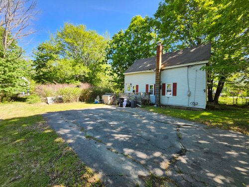 46 Towle St, Buxton, ME, 04093-3953 | Card Image