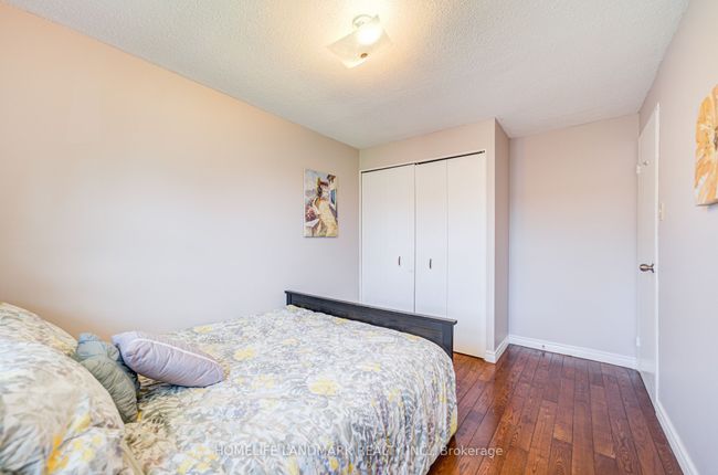 2 - 401 Keats Way, Condo with 5 bedrooms, 3 bathrooms and 1 parking in Waterloo ON | Image 31
