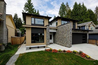 1618 Coleman St, House other with 7 bedrooms, 6 bathrooms and 6 parking in North Vancouver BC | Image 2