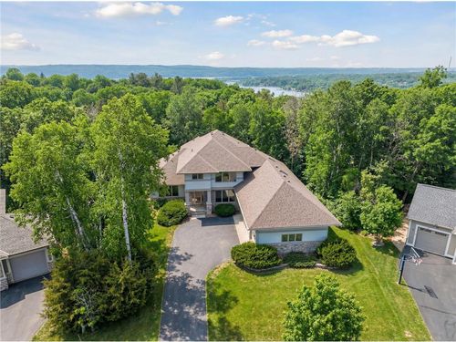 1113 Juniper Way, Hudson, WI, 54016-5873 | Card Image