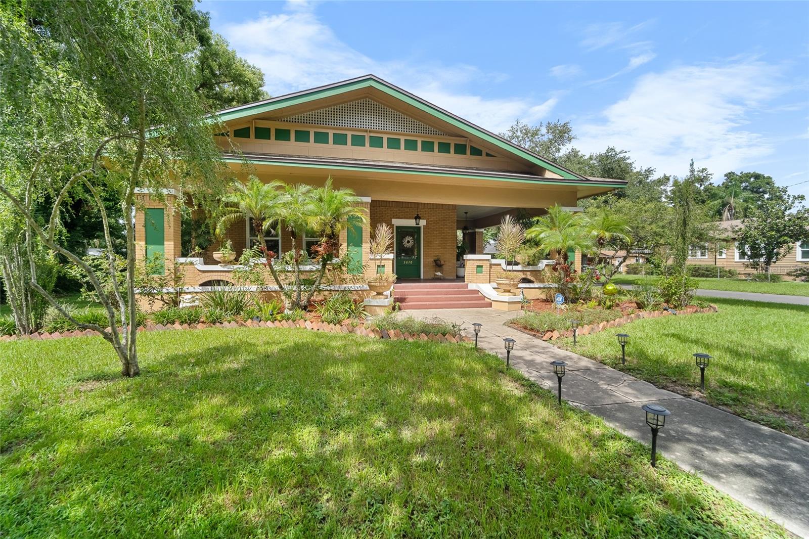 Central Ave, Tampa, FL 33604