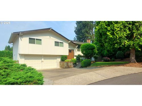 10787 Se 96th Ct, Happy Valley, OR, 97086-7448 | Card Image