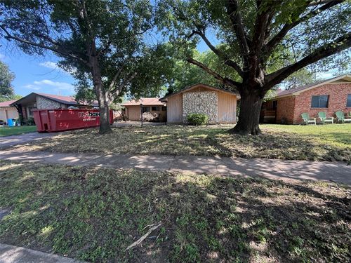 737 Blueberry Lane, Grand Prairie, TX, 75052 | Card Image