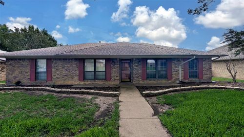 1926 Camden Way, Carrollton, TX, 75007-2402 | Card Image