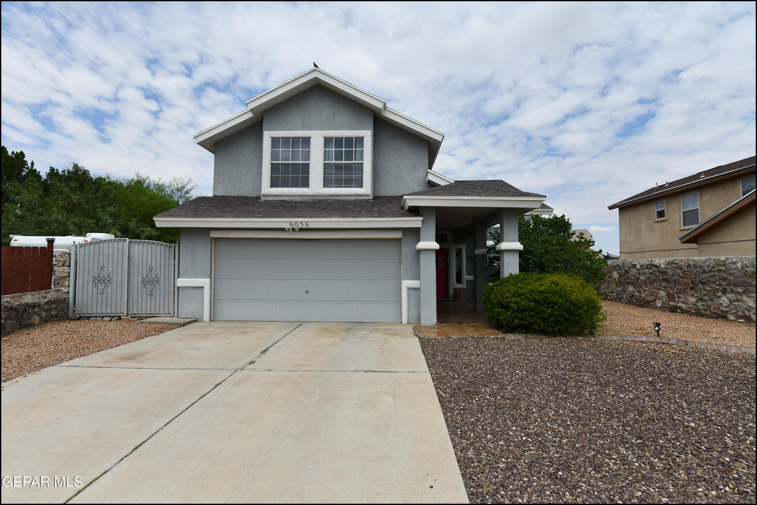 River Park Pl, El Paso, TX 79932