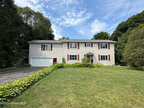 9 Thomas Ave, Fort Edward, NY, 12828-2413 | Card Image