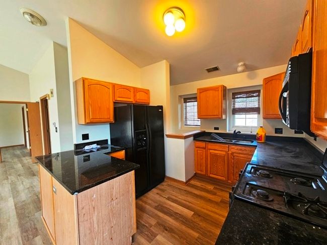 UNIT-204 - 2212 Waterleaf Ct, Condo with 2 bedrooms, 2 bathrooms and 1 parking in Naperville IL | Image 18