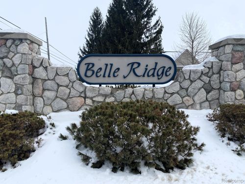 4171 Belle Ridge Dr, Dryden, MI, 48428-9237 | Card Image