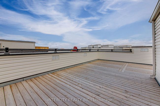 29 Albert Firman Lane, House attached with 3 bedrooms, 4 bathrooms and null parking in Markham ON | Image 39