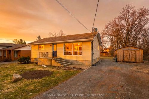 3007 Princess St, Kingston, ON, K7P0K3 | Card Image