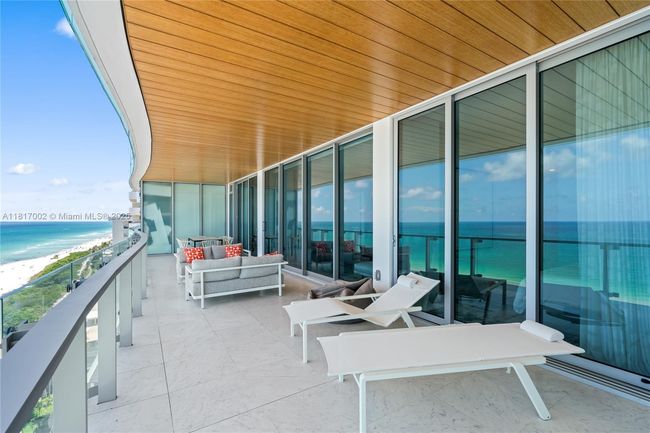 APT-1602 - 5775 Collins Ave, Condo with 2 bedrooms, 3 bathrooms and null parking in Miami Beach FL | Image 47