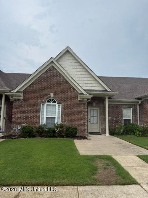 3281 Parkdale Cv, Southaven, MS, 38672-5504 | Card Image