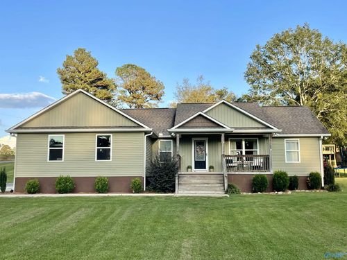 60 County Road 46, Hollywood, AL, 35752-6917 | Card Image