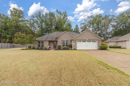 36 Hawk Meadow Cv, Jackson, TN, 38305-0202 | Card Image