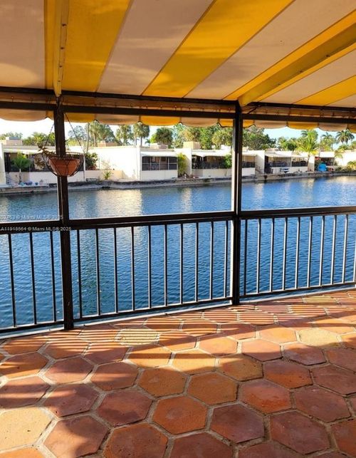 0-15504 Sharpecroft Dr, Miami Lakes, FL, 33014-2013 | Card Image