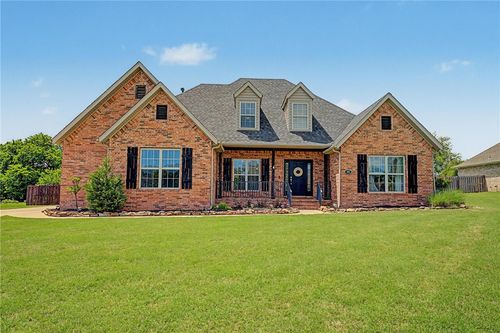985 Aylesbury Ln, Cave Springs, AR, 72718-9427 | Card Image