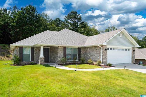 109 Pure Leaf Dr, Wilsonville, AL, 35186-1100 | Card Image