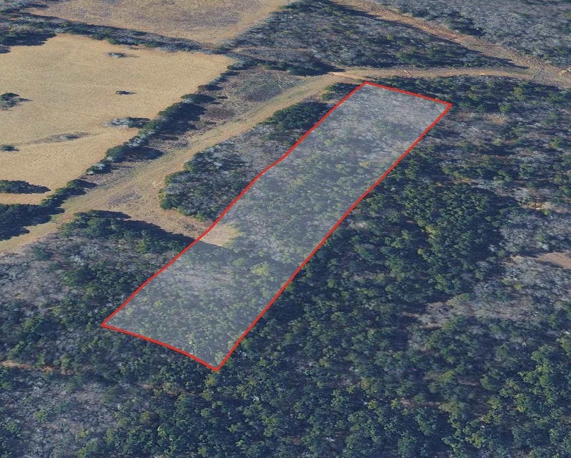 Land in Mineola 4