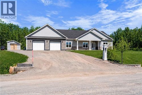 9 Flynn St, Pine Glen, NB, E1J0H5 | Card Image