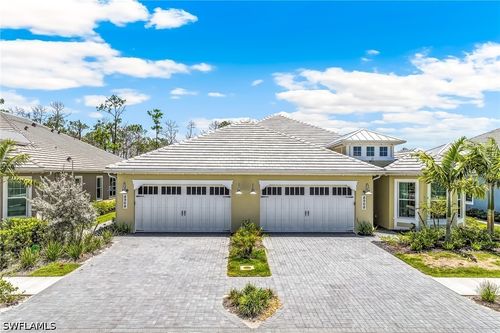 8964 Calypso Ct, Naples, FL, 34112-7635 | Card Image