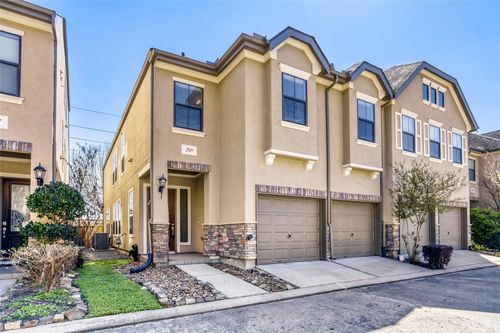 2911 Royal Oaks Grv, Houston, TX, 77082-2855 | Card Image