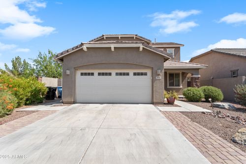 3881 E Narrowleaf Dr, Gilbert, AZ, 85298-0387 | Card Image