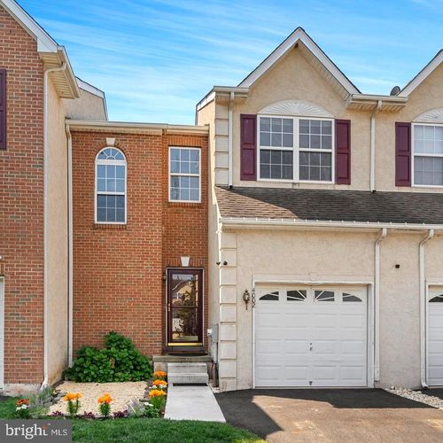 4002 Hoffman Ct, COLLEGEVILLE, PA, 19426-4804 | Card Image