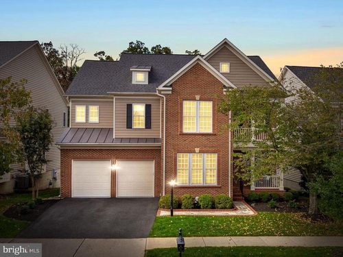 19033 Quiver Ridge Dr, LEESBURG, VA, 20176-8447 | Card Image