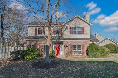 2261 Claymill Dr, Newport News, VA, 23602-8815 | Card Image