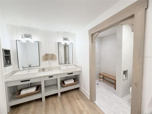 1-5425 Admiral Way, Oxford, FL, 34484-3703 | Card Image