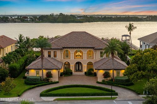 257 Lansing Island Dr, Indian Harbour Beach, FL, 32937-5102 | Card Image