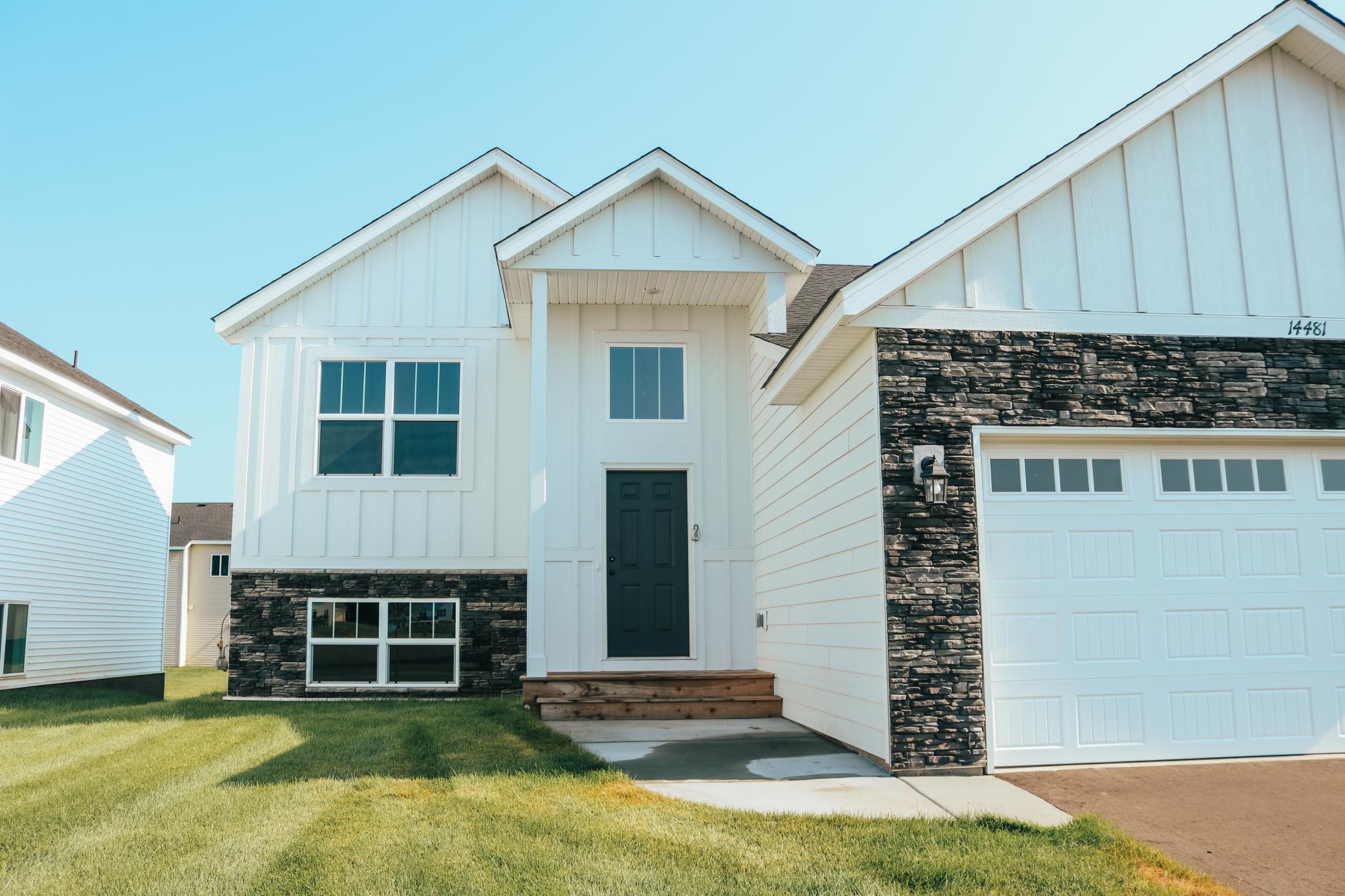 8th Street Loop, Saint Cloud, MN 56304