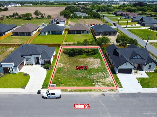 2606 Julian St, Harlingen, TX, 78552-3385 | Card Image
