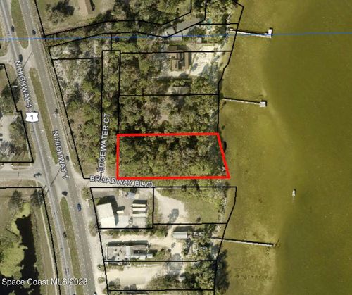 5400 Edgewater Ct, COCOA, FL, 32927-6060 | Card Image
