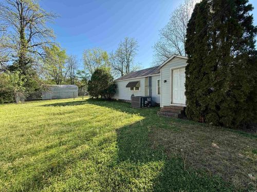 813 Eaton St, Corning, AR, 72422-3106 | Card Image