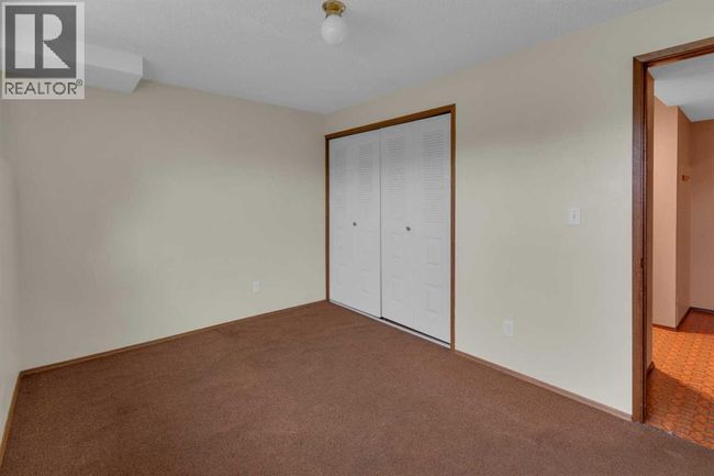 116 Silver Crest Dr Nw, Townhouse with 3 bedrooms, 2 bathrooms and 1 parking in Calgary AB | Image 25