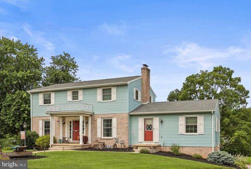 124 Lexington Rd, YORK, PA, 17402-4807 | Card Image