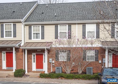 1048 5th St Sw, Charlottesville, VA, 22902-6448 | Card Image