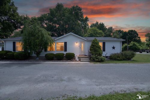 1070 Cherry St, Temperance, MI, 48182-1638 | Card Image
