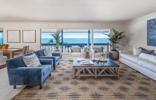 2977 Ocean St, Carlsbad, CA, 92008-2948 | Card Image