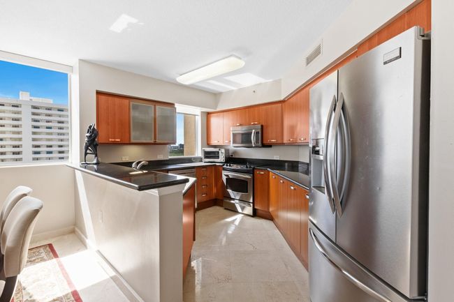 APT-1101 - 2001 N Ocean Blvd, Condo with 3 bedrooms, 3 bathrooms and null parking in Fort Lauderdale FL | Image 13
