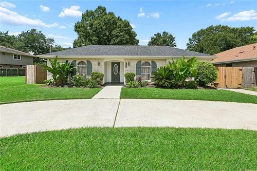 4508 Barnett St, Metairie, LA, 70006-2044 | Card Image