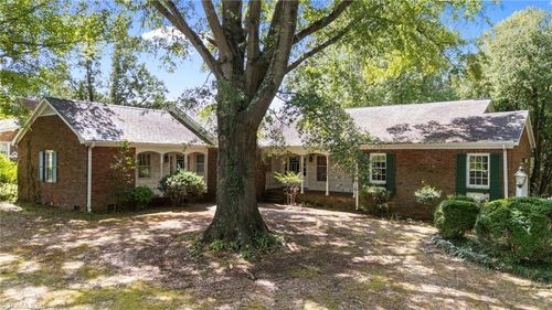 301 W Dalton Rd, King, NC, 27021-9293 | Card Image