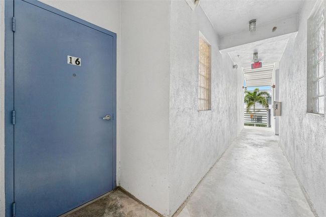 APT-16 - 5008 S Macdill Ave, Condo with 2 bedrooms, 3 bathrooms and null parking in TAMPA FL | Image 26