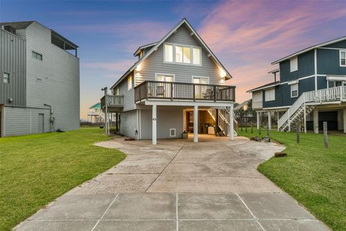 4227 Maison Rouge Ct, Galveston, TX, 77554 | Card Image
