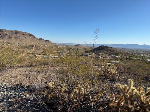 56-30506043 N Kirkland Rd, Golden Valley, AZ, 86413 | Card Image