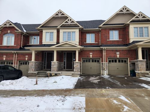 17 Roywood St, Kitchener, ON, N2R0S5 | Card Image